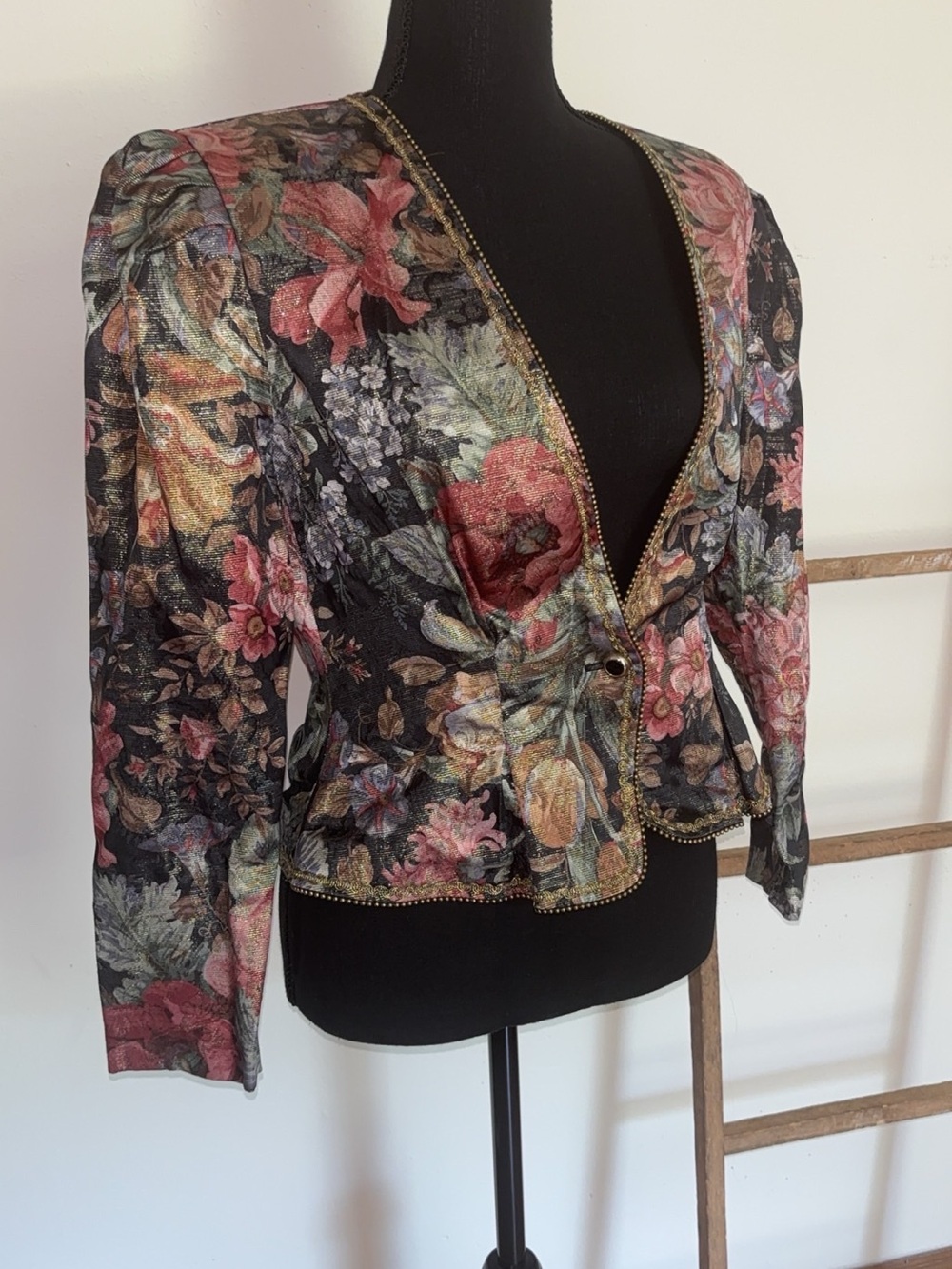 Vintage floral blazer